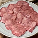 炭火焼肉ホルモンさわいし - 