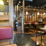 びっくりドンキー - 店内はいつものビクドン