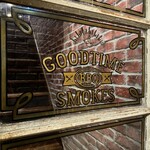 GOOD TIME SMOKES - エントランス