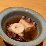 鮨トキドキ串 海老虎 - タコの柔らか煮