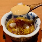 鮨トキドキ串 海老虎 - 菊花と貝柱のあんかけ茶碗蒸し