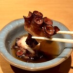 鮨トキドキ串 海老虎 - タコの柔らか煮