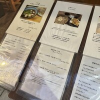 自家製粉石臼挽きうどん 青空blue 本店 - 