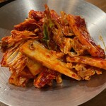 焼肉ニューミート - 名物生キムチ