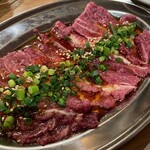 焼肉ニューミート - ツラミ刺し