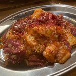 焼肉ニューミート - ホルモンミックス