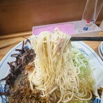 肉マシ鉄板食堂 - 【長浜ラーメン＝ストレート細麺】