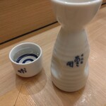 すし江戸 - あさ開（熱燗）