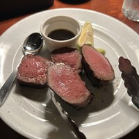 カルネジーオ イースト - 