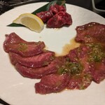 焼肉酒宴くいだおれはなれ家 - 