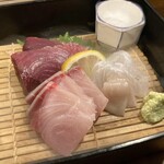 ネオスタンド おぼら - ぶり、ひらめ、戻りカツオの3種