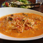 イルボスキーノ - きのこのトマトクリームパスタ（1,100円）