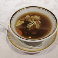 GoldFin 過門香 新橋店 - フカヒレ入り養生蒸しスープ