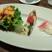 スペイン料理 La Cazuela 三ノ宮 ミント神戸店 - 
