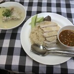 เฮง เฮง ข้าวมันไก่ตอน - 