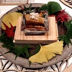 MODERNISM - 鰻と菊の酢の物