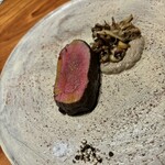 luogo - 北海道　蝦夷鹿　炭火　マッシュルームのピューレと国産きのこソテー