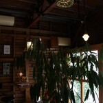 イリヤプラスカフェ - 店内