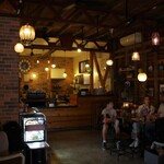 イリヤプラスカフェ - 店内