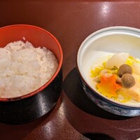 荒井屋 万國橋店 - ご飯と煮物