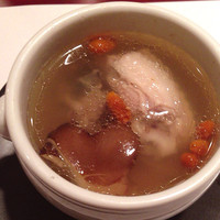 フーロン - 薬膳スープ