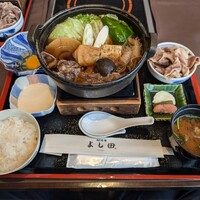 松阪牛 よし田 - 黒毛和牛スペシャルすき焼き御膳