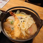 十六文 そば七 - 麺はこんな感じ
