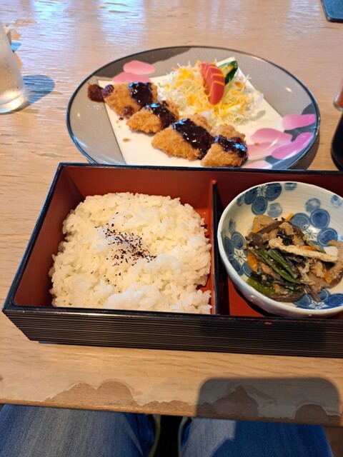 Hochiku Inazawa Shiminkaikan Ten