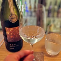 MOTO TOKYO - つぎは関東で一番の評価をもらった寒菊銘醸の酒を 202411