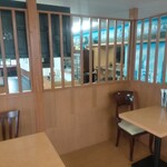 インドアジアンダイニング&バー カリカキッチン - 反対フロアにも座席あり  とにかく広い！