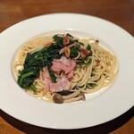 プティモール - 料理写真:ほうれん草とベーコンのスパゲティ