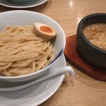 つけ麺 中華そば 燦 - 魚介豚骨つけ麺（大盛）