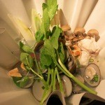 てしま旅館 - 紙の鍋です。