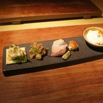 てしま旅館 - 先付けは5種類です。