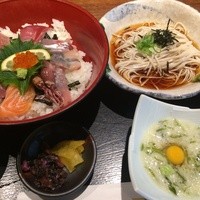 かんてきや 要 - 海鮮丼のランチ