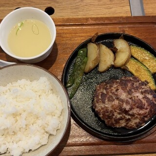 お肉のつしま_1