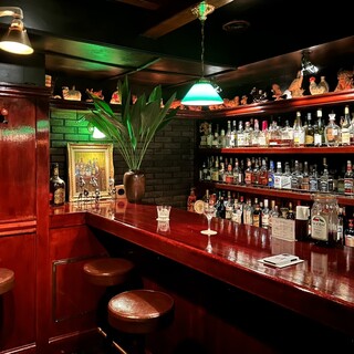 ANNIE HALL BAR_2