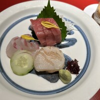 むぎとろ・日本料理 黒やなぎ - 
