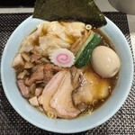 らぁめん 涼虎 - 特製涼虎らぁめん（醤油）