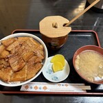 ぶた丼のとん田 - 