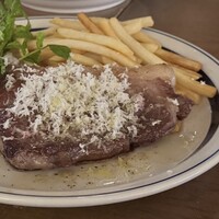 THE THEATRE TABLE - ◉和牛サーロインのシアターステーキ　　¥5,800-