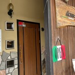 アチェーロ - 入口