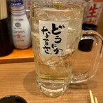 新時代 高円寺北口店 - 続いてはハイボール。何度飲んでも100円台とは思えない！
