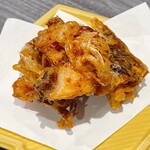 龍のかくれんぼ - 舞茸とキムチのかき揚げ①