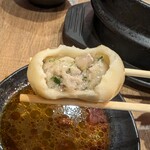 肉汁水餃子 餃包 - 肉汁水餃子 火鍋餃包　断面
