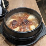 肉汁水餃子 餃包 - 肉汁水餃子 火鍋餃包（4個）　1,089円
