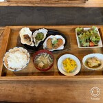 コジシタ八ヶ岳 - 料理写真:牡蠣定食