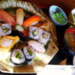Michi sushi - はなにぎりランチ