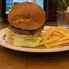 ムースヒルズバーガー 神奈川芸術劇場店