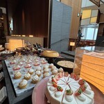 ザ タヴァン グリル＆ラウンジ - 